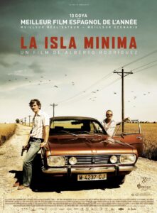 "La Isla Mínima" (2014): Un thriller sobre dos detectives que investigan la desaparición de dos jóvenes en el Delta del Guadalquivir durante los años 80. La película tiene algunas escenas filmadas en Málaga, incluyendo la playa de La Malagueta.